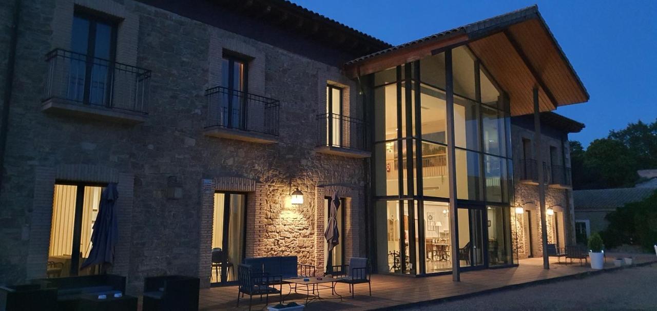 Hotel Villa Marcilla Екстериор снимка